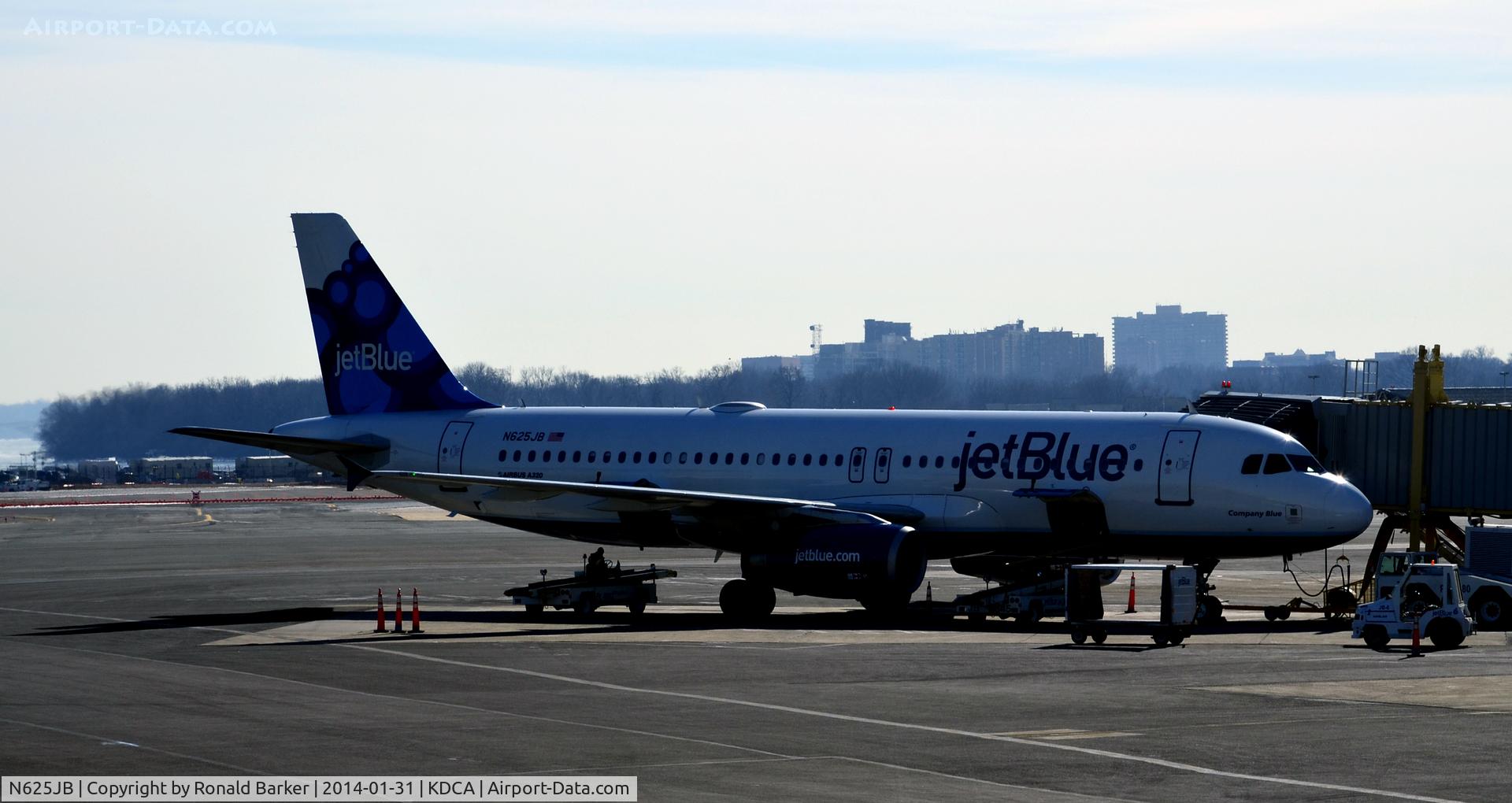 N625JB, 2005 Airbus A320-232 C/N 2535, 