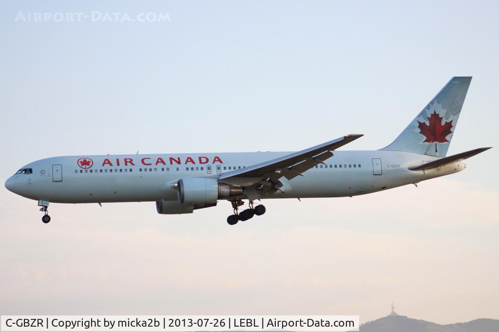 C-GBZR, 1992 Boeing 767-38E/ER C/N 25404, Landing