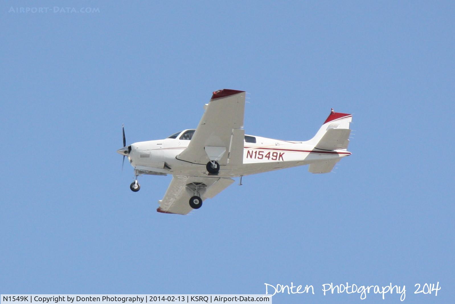 N1549K, 1988 Beech A36 Bonanza 36 C/N E-2460, Beechcraft Bonanza (N1549K) on approach to Sarasota-Bradenton International Airport