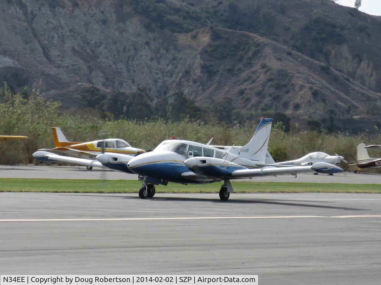 N34EE, 1966 Piper PA-30 Twin Comanche Twin Comanche C/N 30-1138, 1966 Piper PA-30 TWIN COMANCHE, two Lycoming IO-320s 160 Hp each, takeoff roll Rwy 04