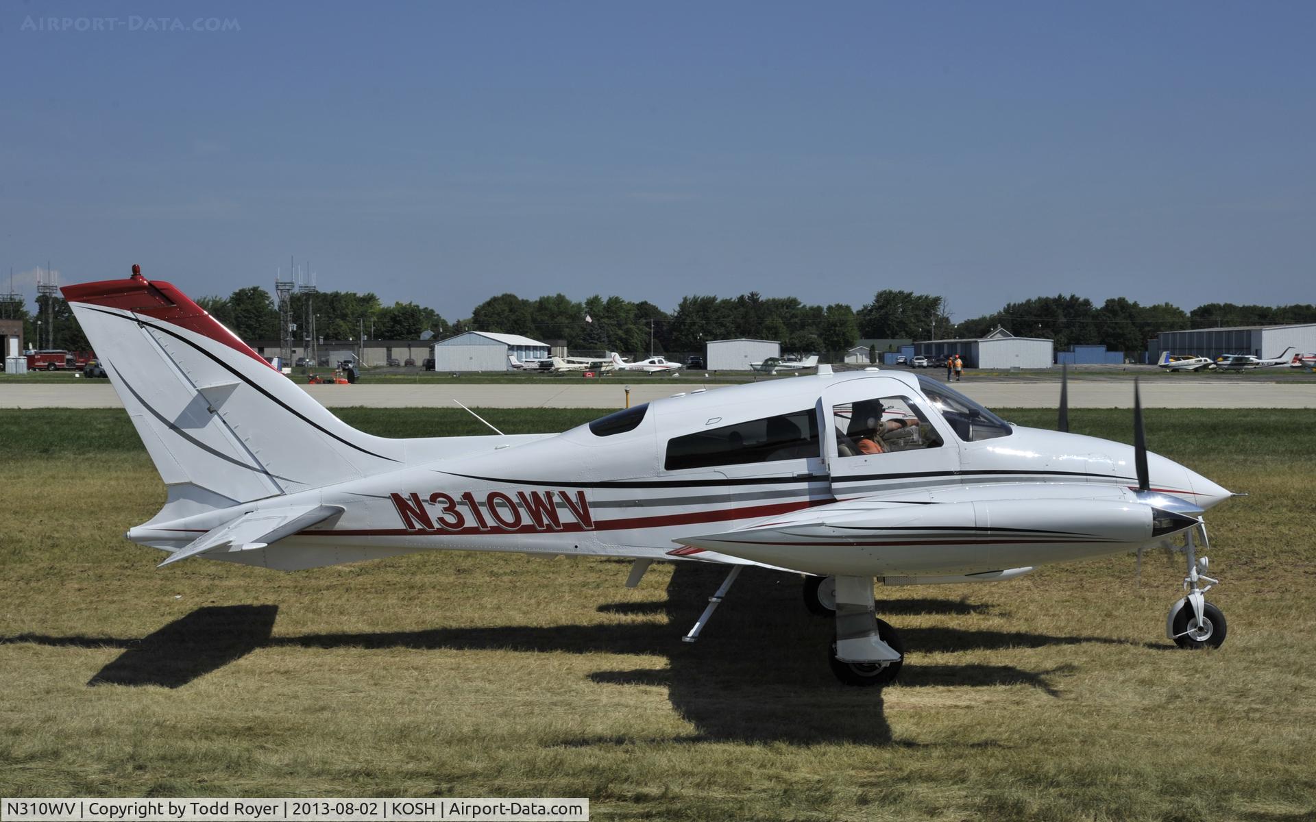 N310WV, 1973 Cessna 310Q C/N 310Q0976, Airventure 2013