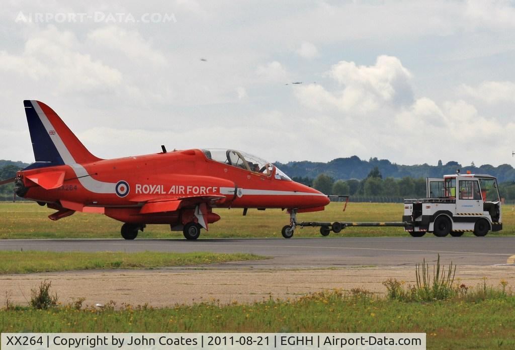 XX264, 1978 Hawker Siddeley Hawk T.1A C/N 100/312100, Being towed to parking area