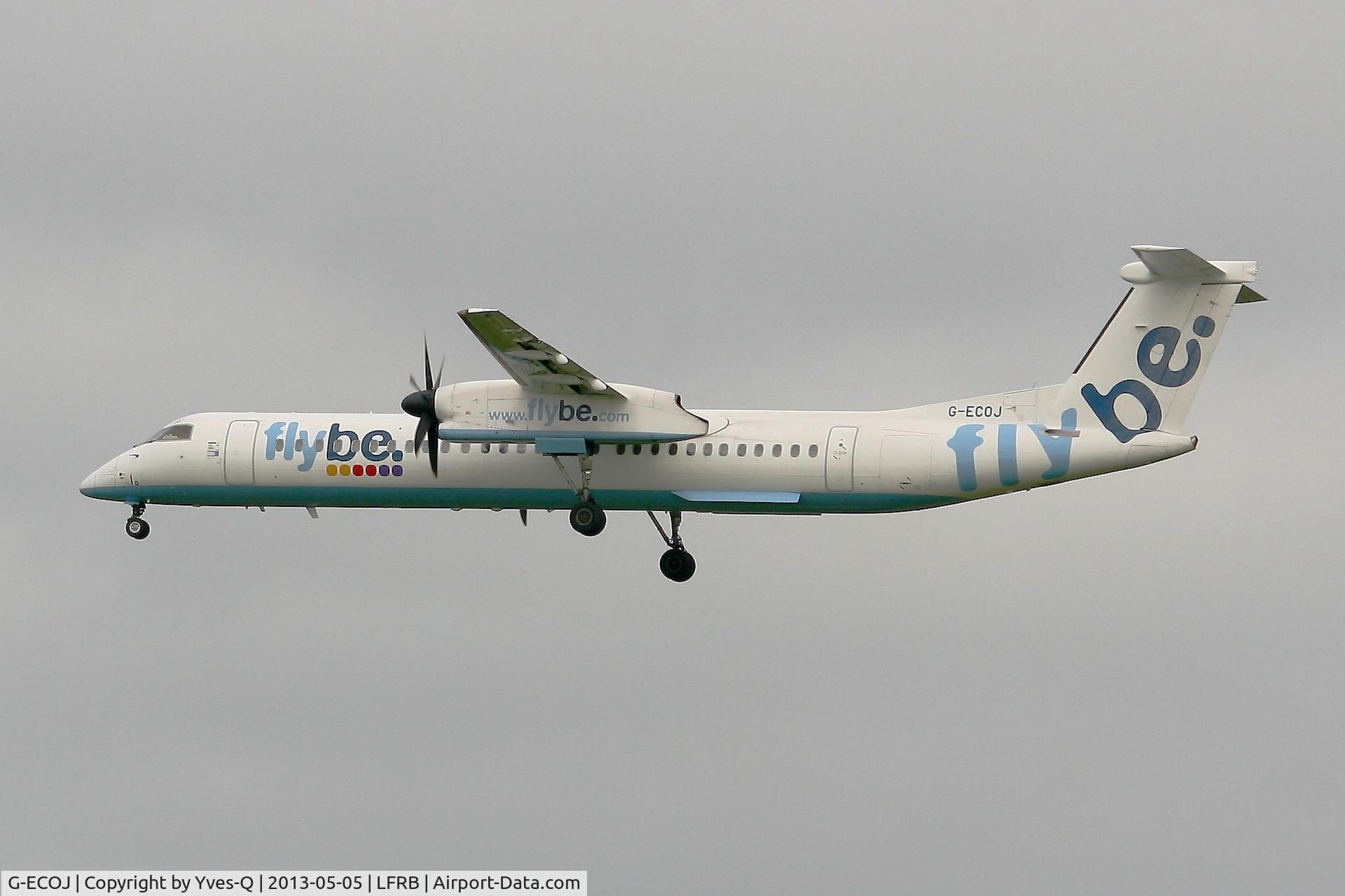 G-ECOJ, 2008 De Havilland Canada DHC-8-402Q Dash 8 C/N 4229, De Havilland Canada DHC-8-402Q Dash 8, Short Approach Rwy 25L, Brest-Bretagne Airport (LFRB-BES)