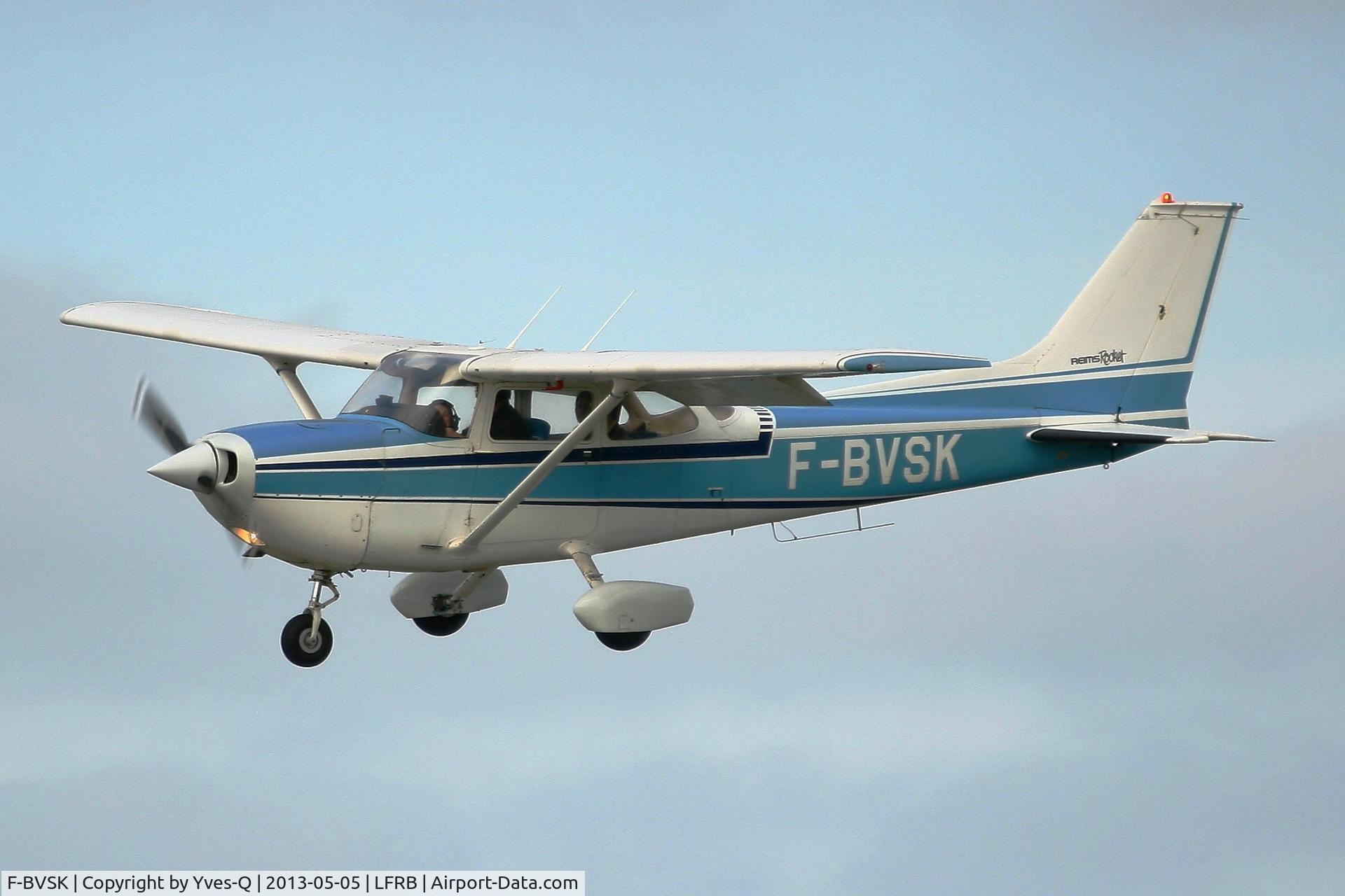 F-BVSK, Reims FR172J Rocket C/N 0511, Reims FR172J Rocket, Short Approach Rwy 25L, Brest-Bretagne Airport (LFRB-BES)