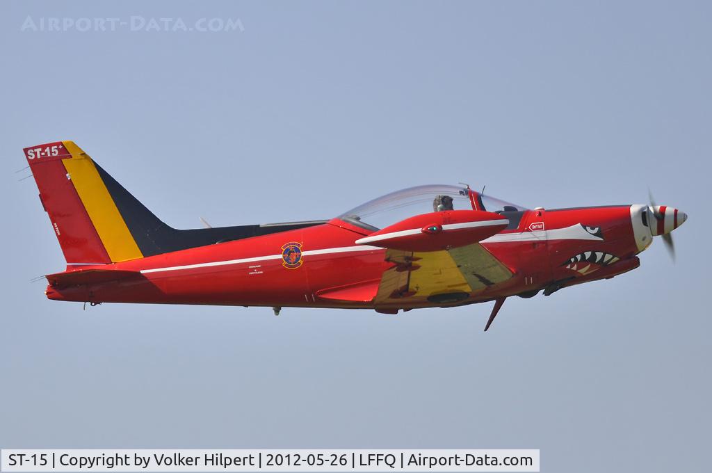 ST-15, SIAI-Marchetti SF-260M+ C/N 10-15, at lffq