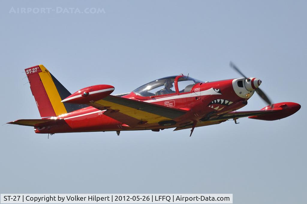 ST-27, SIAI-Marchetti SF-260M C/N 10-27, at lffq