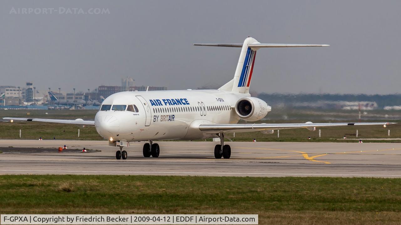 F-GPXA, 1995 Fokker 100 (F-28-0100) C/N 11487, line up for departure via RW18W