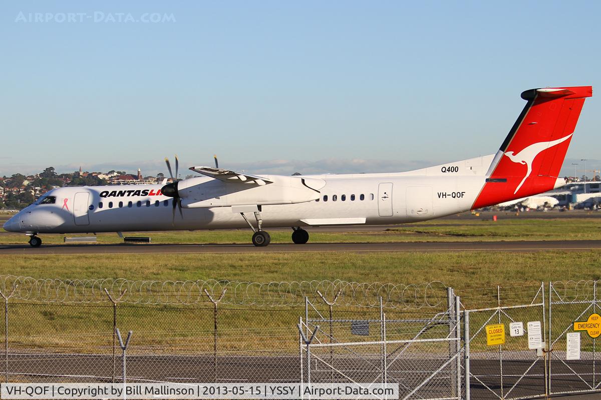 VH-QOF, 2006 De Havilland Canada DHC-8-402Q Dash 8 C/N 4128, taxi to 34R