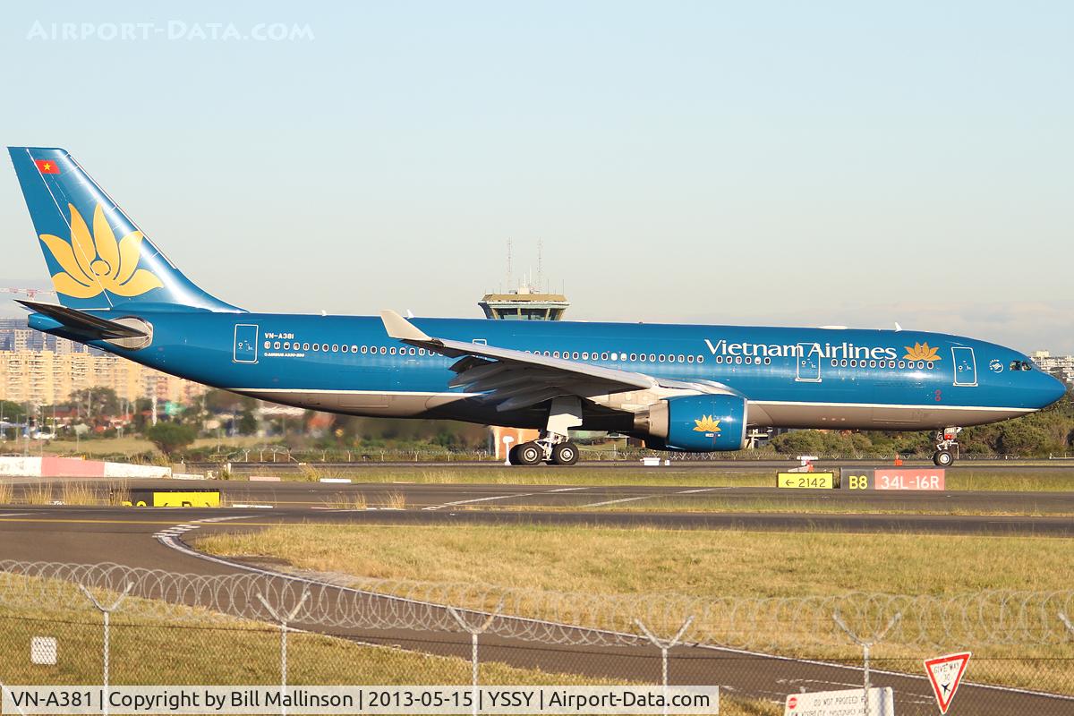 VN-A381, 2011 Airbus A330-223 C/N 1266, taxi from 34L