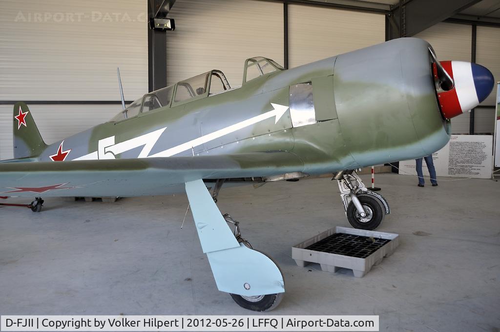 D-FJII, Yakovlev Yak-11 C/N Y-5434, at lffq