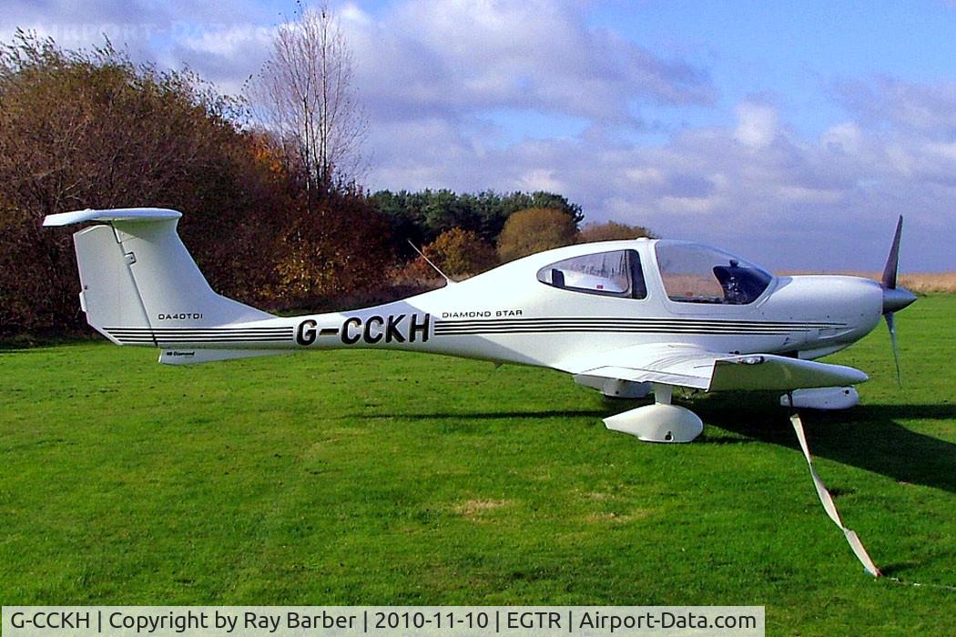 G-CCKH, 2003 Diamond DA-40D Diamond Star C/N D4.039, Diamond DA.40D Star TDI [D4.039] Elstree~G 10/11/2004
