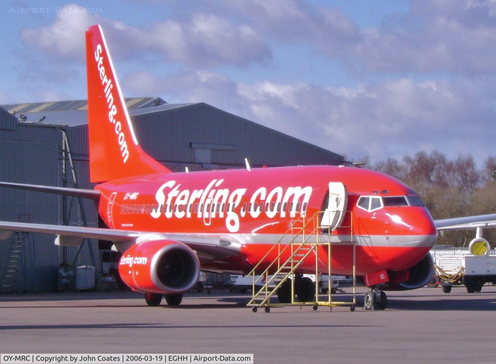 OY-MRC, 1998 Boeing 737-7L9 C/N 28006, Just painted