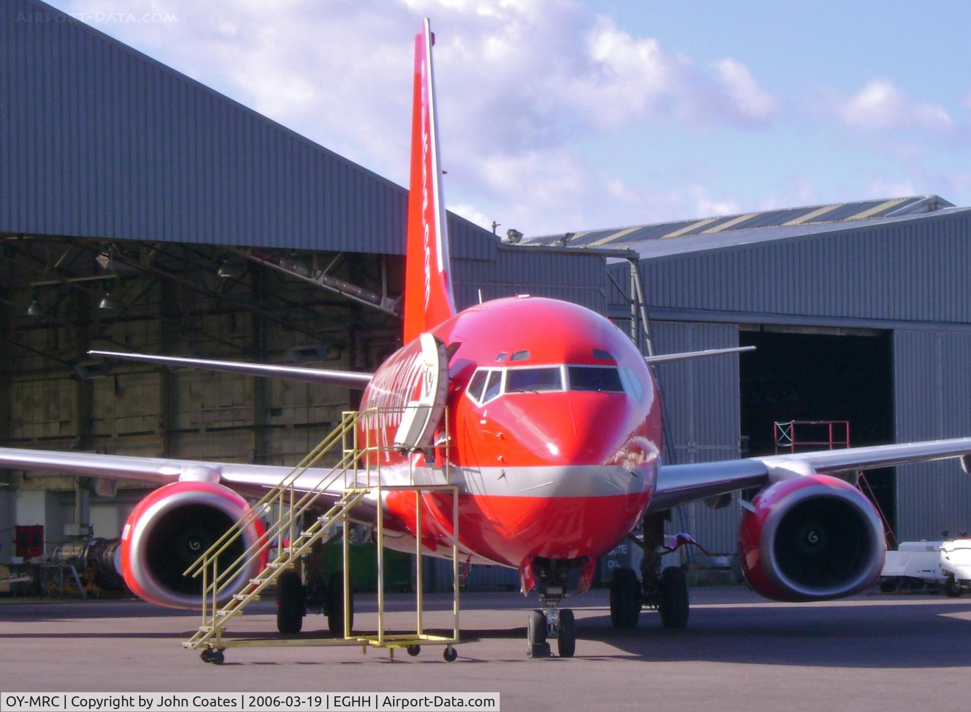 OY-MRC, 1998 Boeing 737-7L9 C/N 28006, Just painted