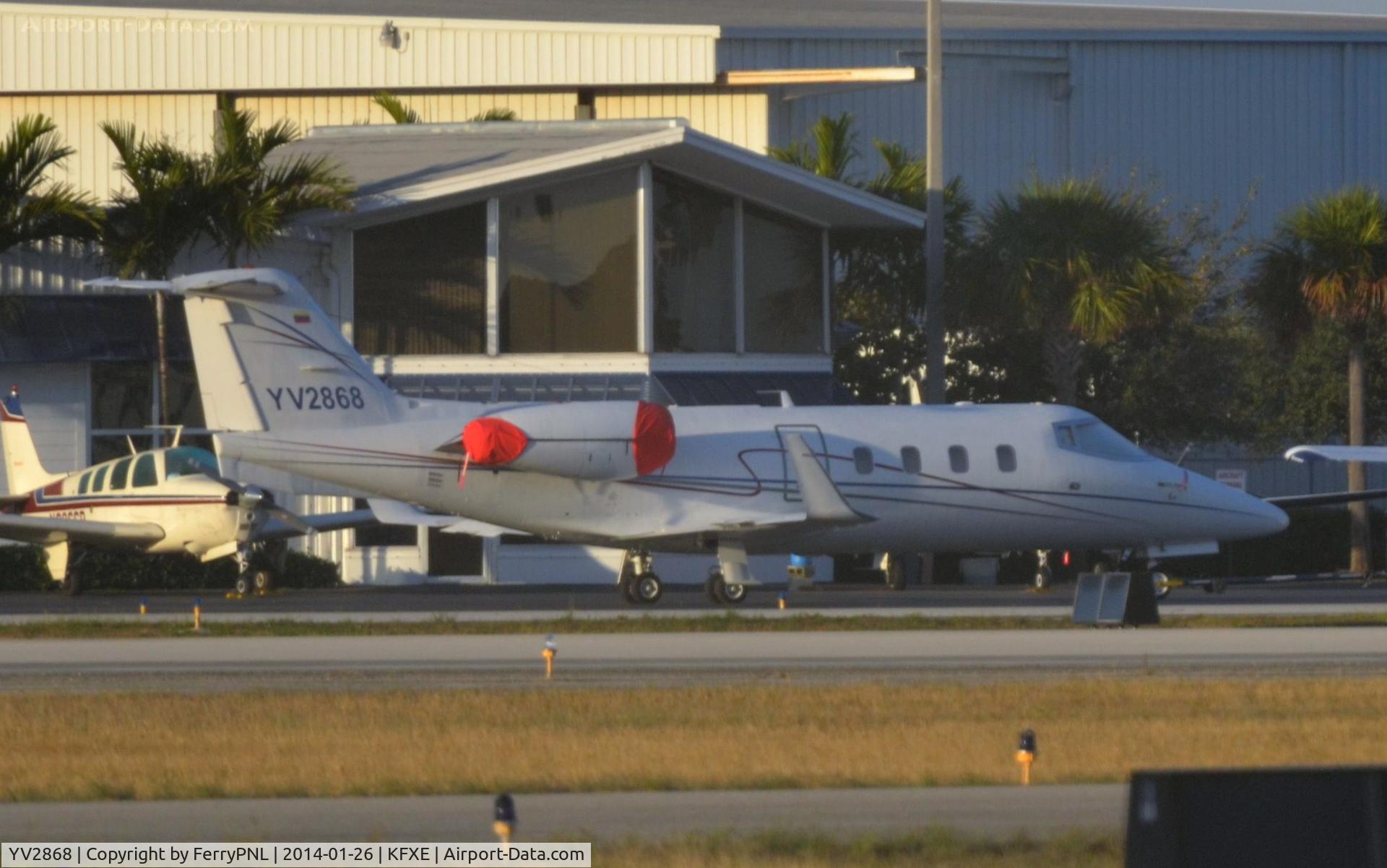 YV2868, 1981 Gates Learjet 55 C/N 55-004, Learjet 55 at first light at FXE