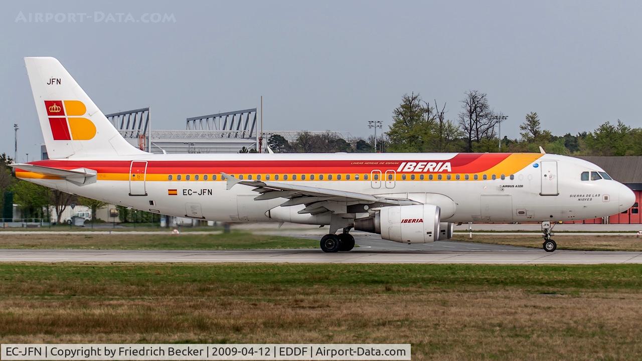 EC-JFN, 2005 Airbus A320-214 C/N 2391, departure via RW18W