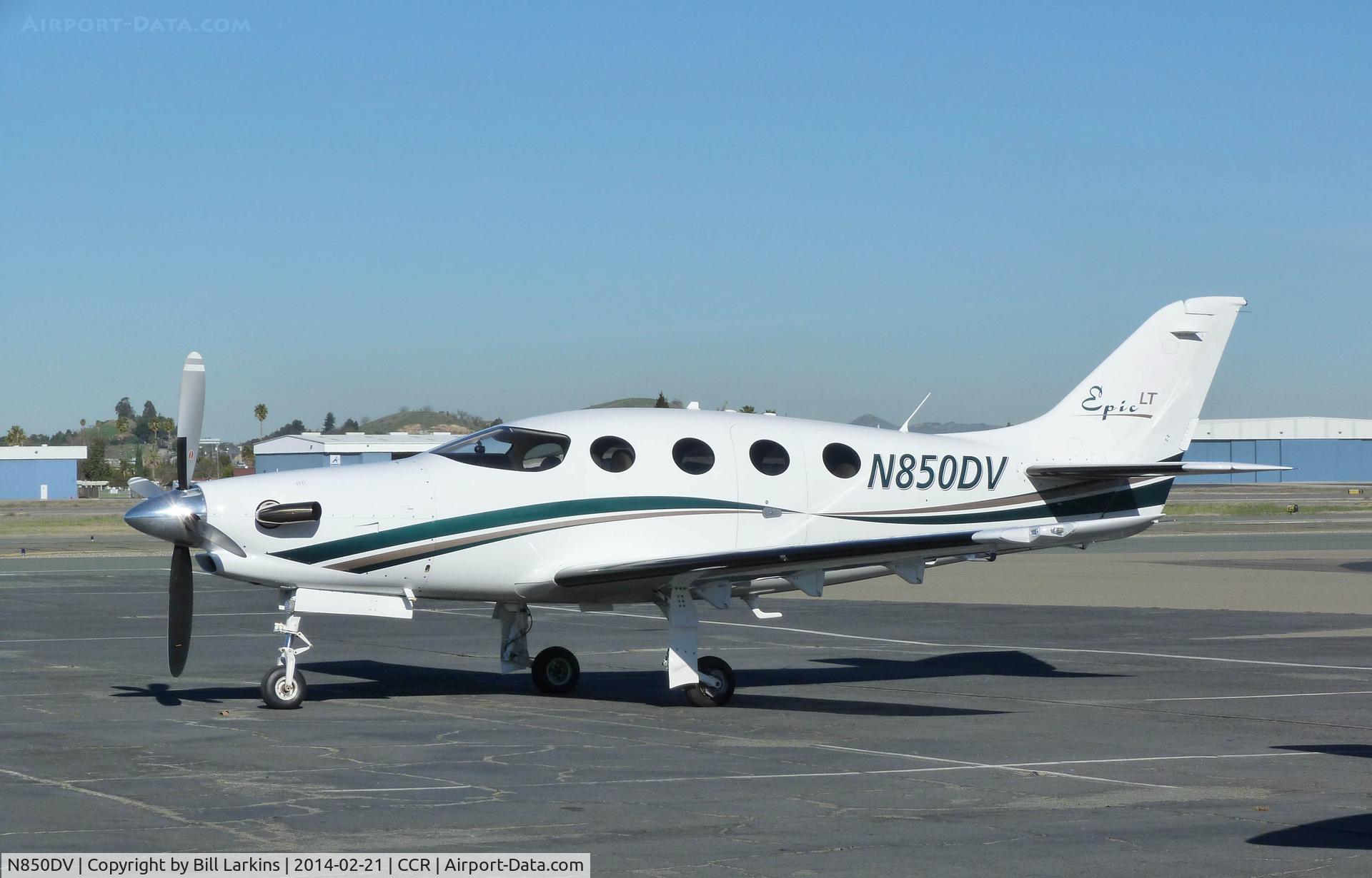 N850DV, 2011 AIR Epic LT C/N 031, Visitor