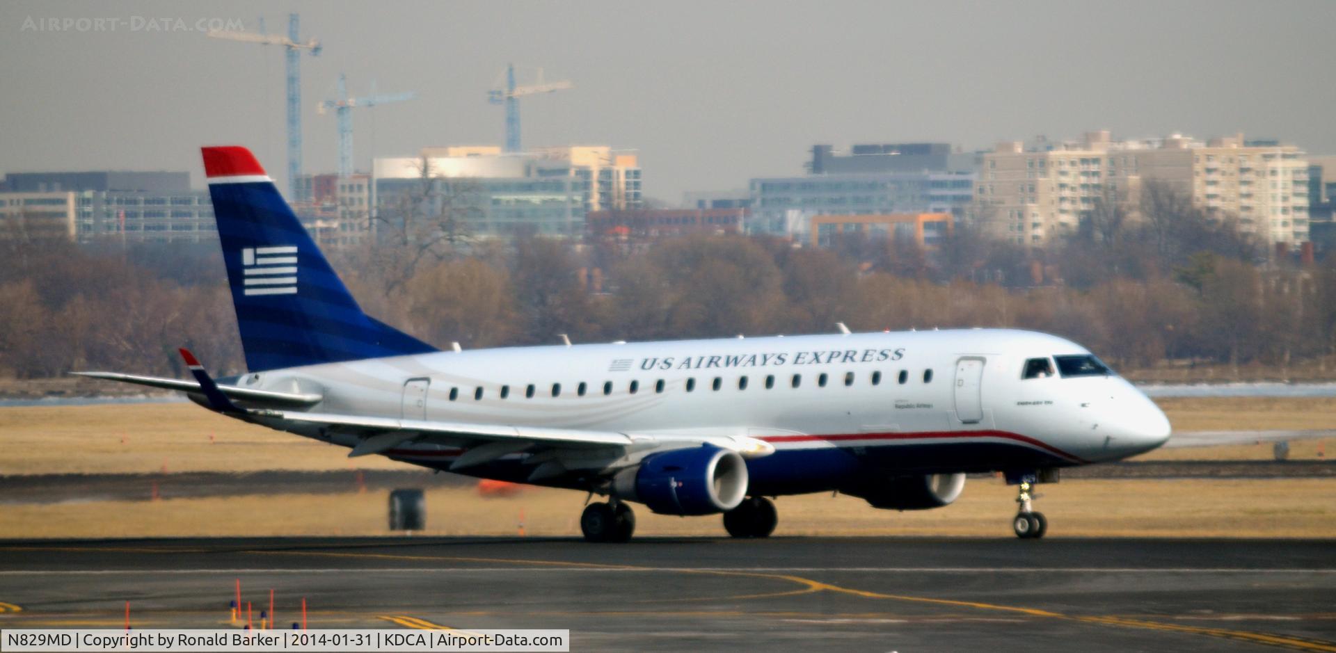 N829MD, 2005 Embraer 170SU (ERJ-170-100SU) C/N 17000049, Takeoff roll National