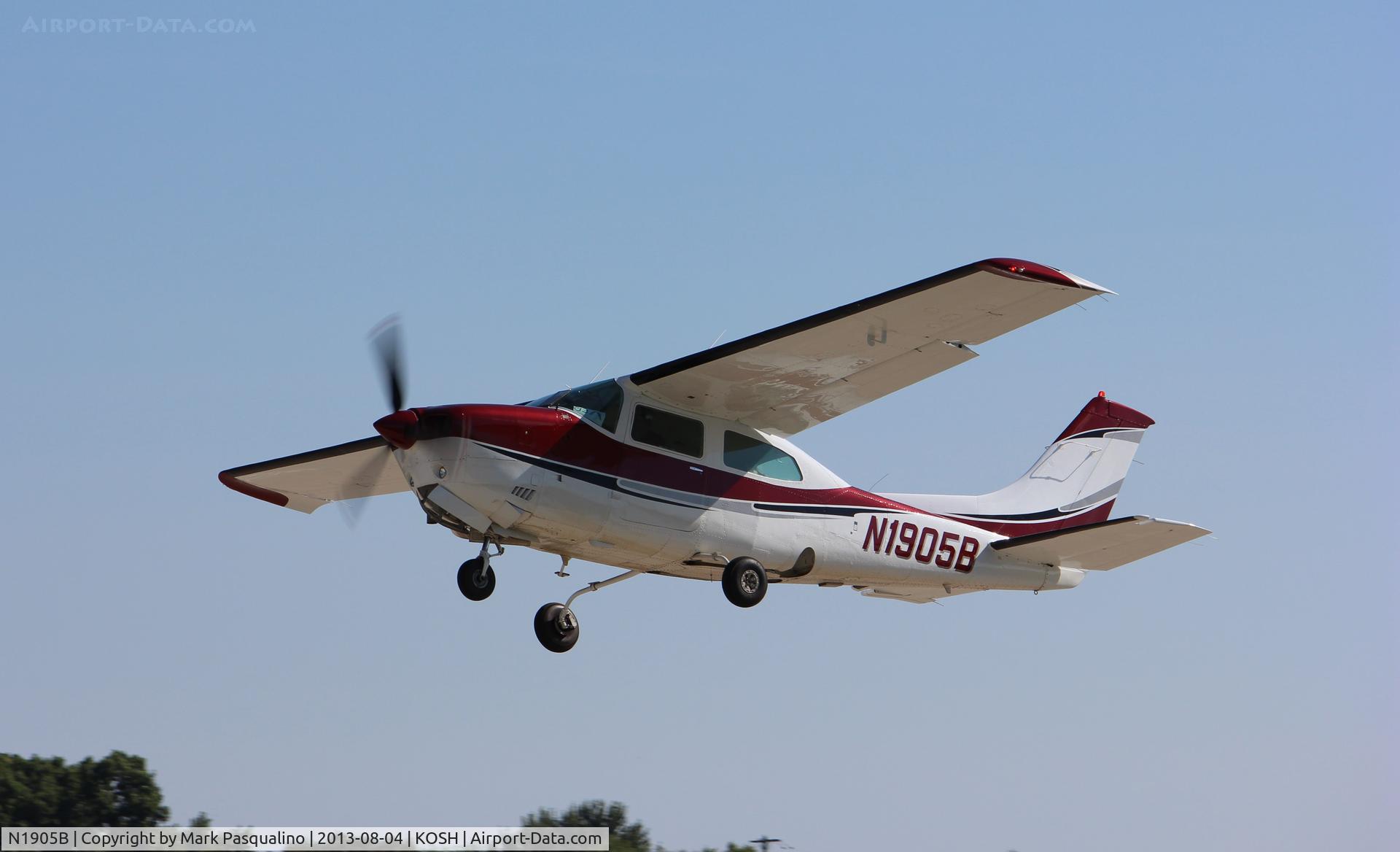 N1905B, 1977 Cessna T210M Turbo Centurion C/N 21062379, Cessna T210M