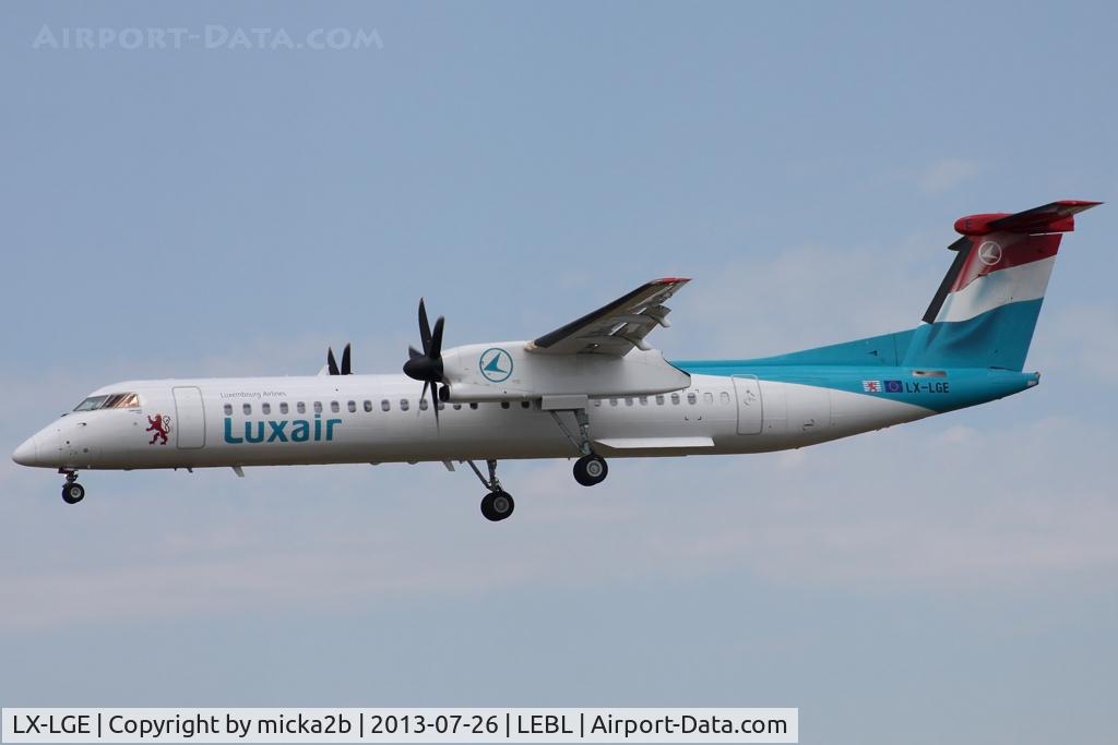 LX-LGE, 2009 De Havilland Canada DHC-8-402Q Dash 8 C/N 4284, Landing