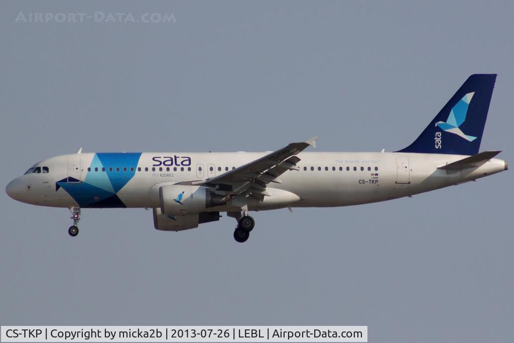 CS-TKP, 2003 Airbus A320-214 C/N 2011, Landing