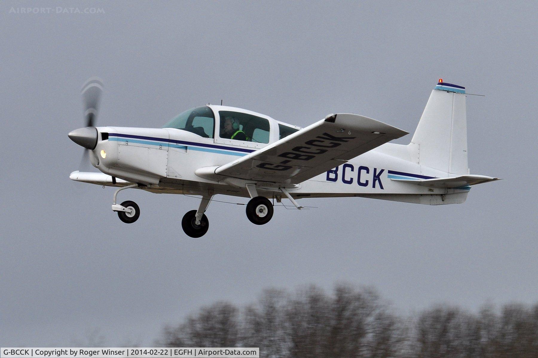 G-BCCK, 1974 Grumman American AA-5 Traveler C/N AA5-0547, Visiting Traveler departing Runway 22.