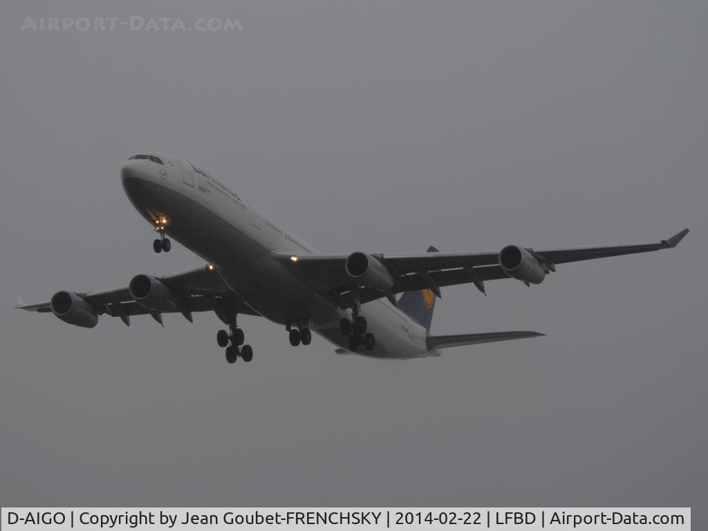D-AIGO, 1998 Airbus A340-313X C/N 233, from Francfort to Sabena Teknics, LH9922 landing wet runway 23