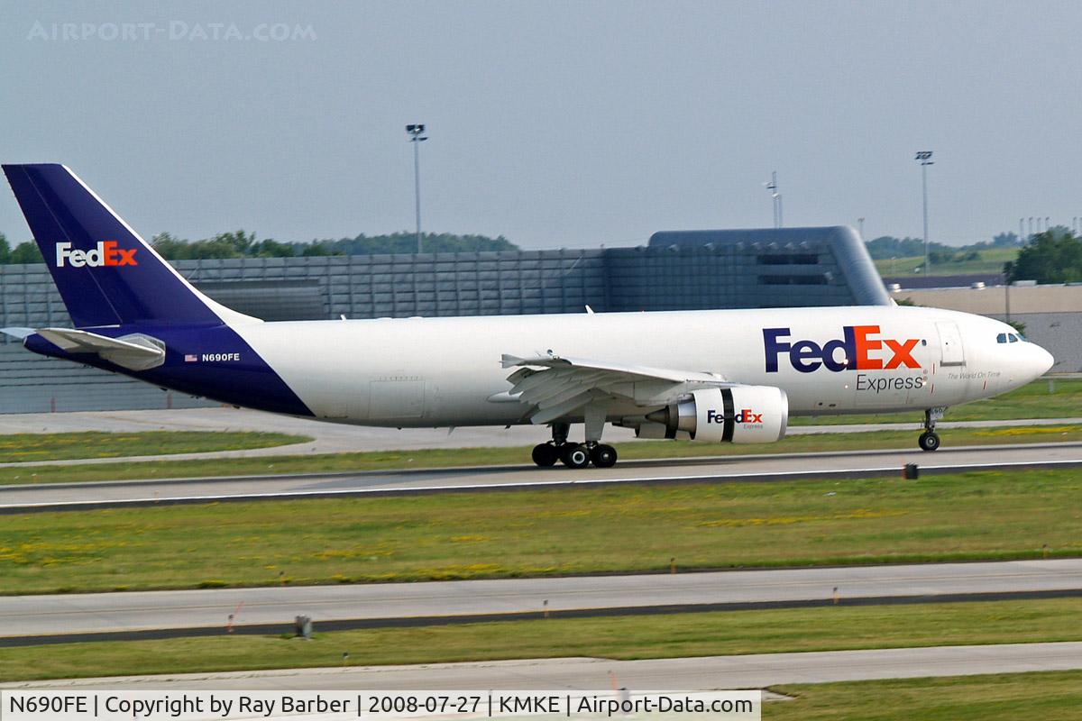 N690FE, 2007 Airbus A300F4-605R C/N 0876, Airbus A.300F4-605R [876] (Fedex) Milwaukee~N 27/07/2008