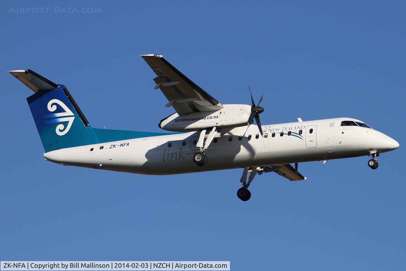 ZK-NFA, 2008 De Havilland Canada DHC-8-311 Dash 8 C/N 659, finals to 02