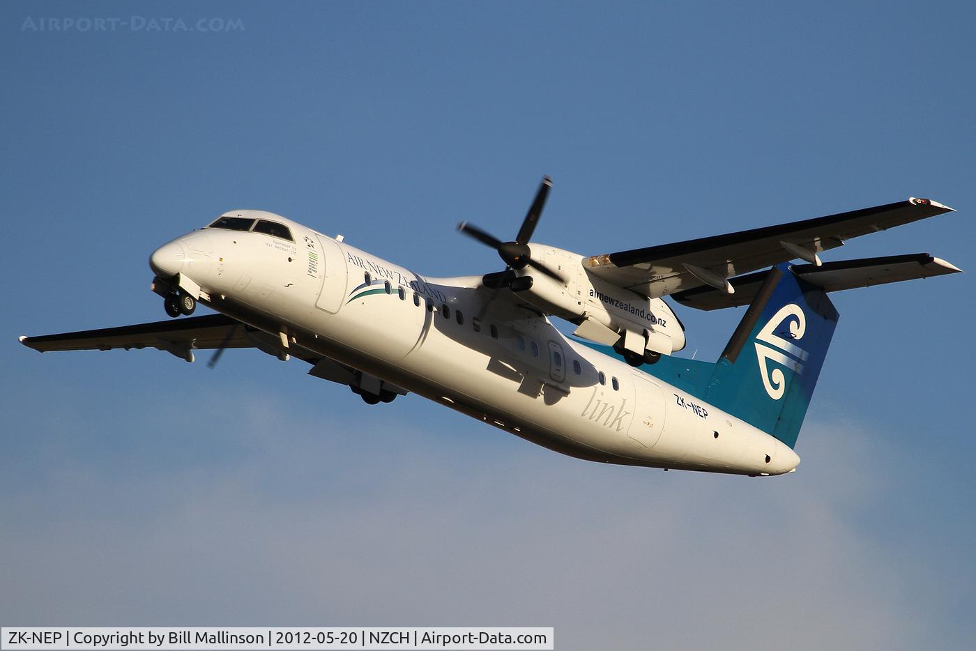 ZK-NEP, 2006 De Havilland Canada DHC-8-311Q Dash 8 C/N 634, away from 02