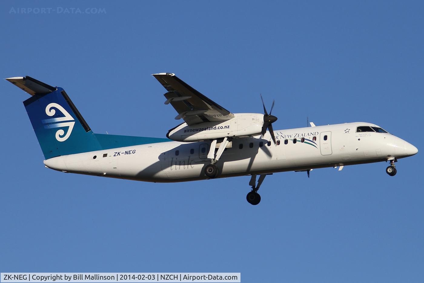 ZK-NEG, 2006 De Havilland Canada DHC-8-311 Dash 8 C/N 621, finals to 02