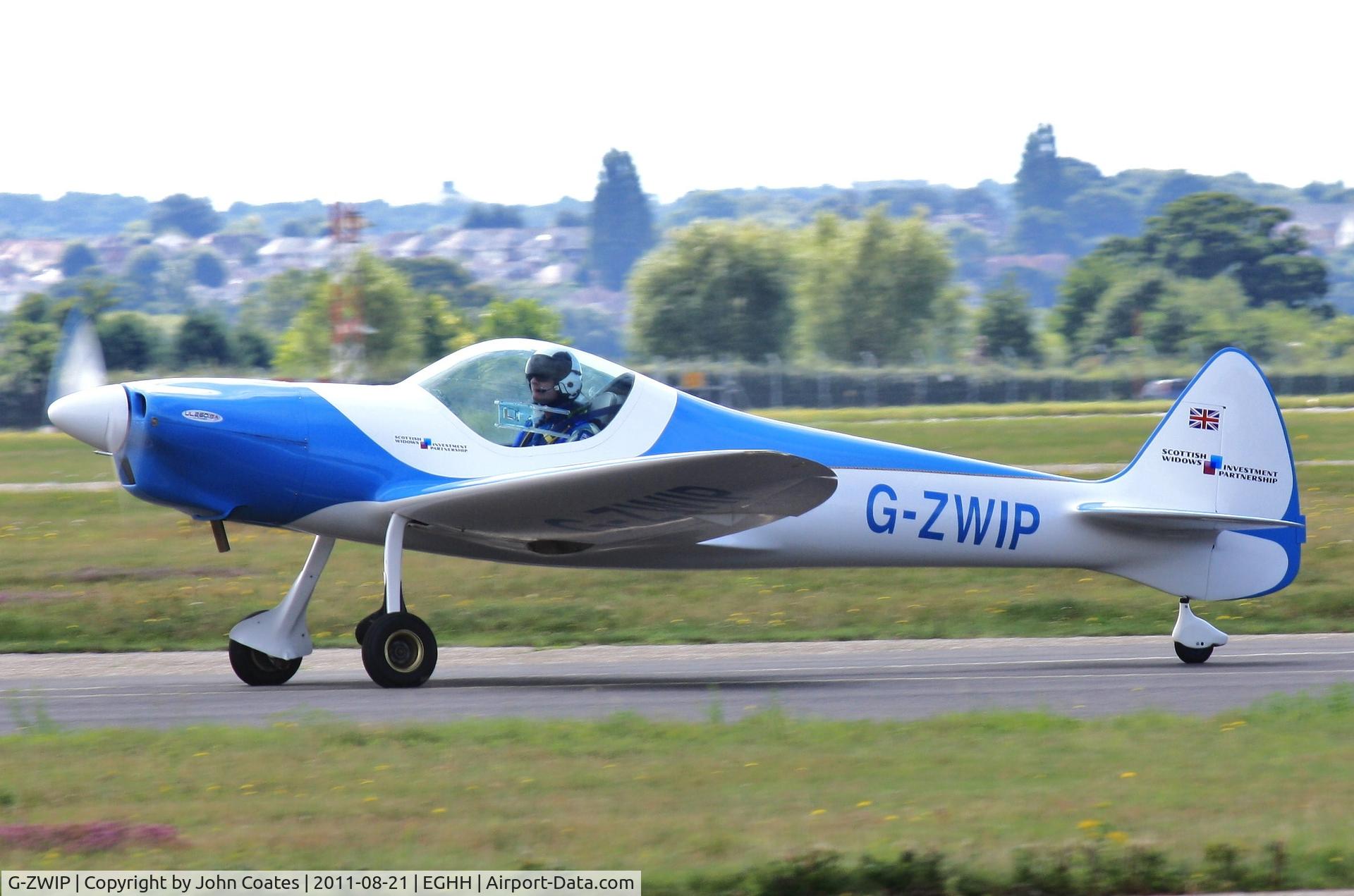 G-ZWIP, 2005 Silence Twister C/N PFA 329-14211, Off to the seafront show