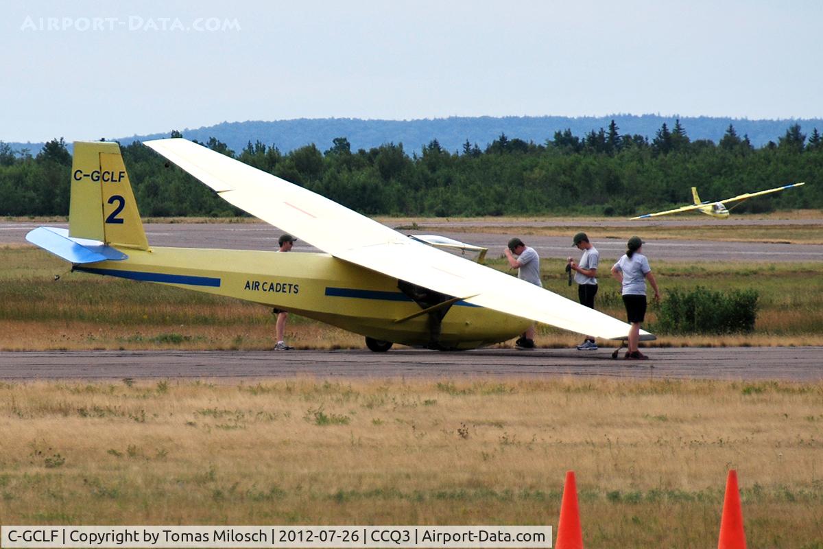C-GCLF, 1974 Schweizer SGS 2-33A C/N 320, Debert Airport, Nova Scotia, Canada