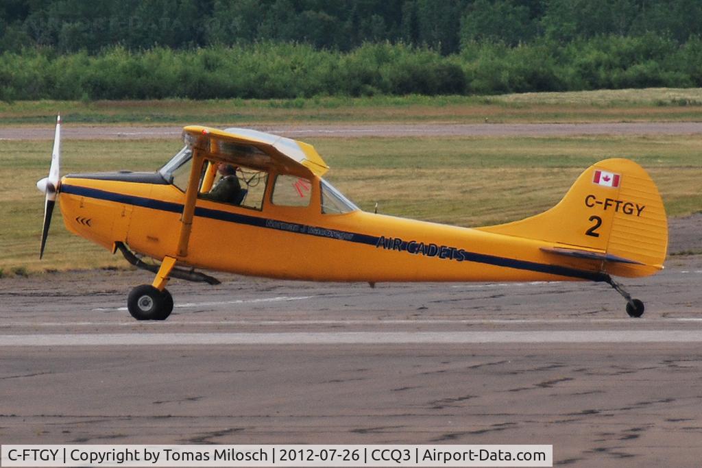 C-FTGY, 1953 Cessna 305C C/N 23863, Debert Airport, Nova Scotia, Canada
