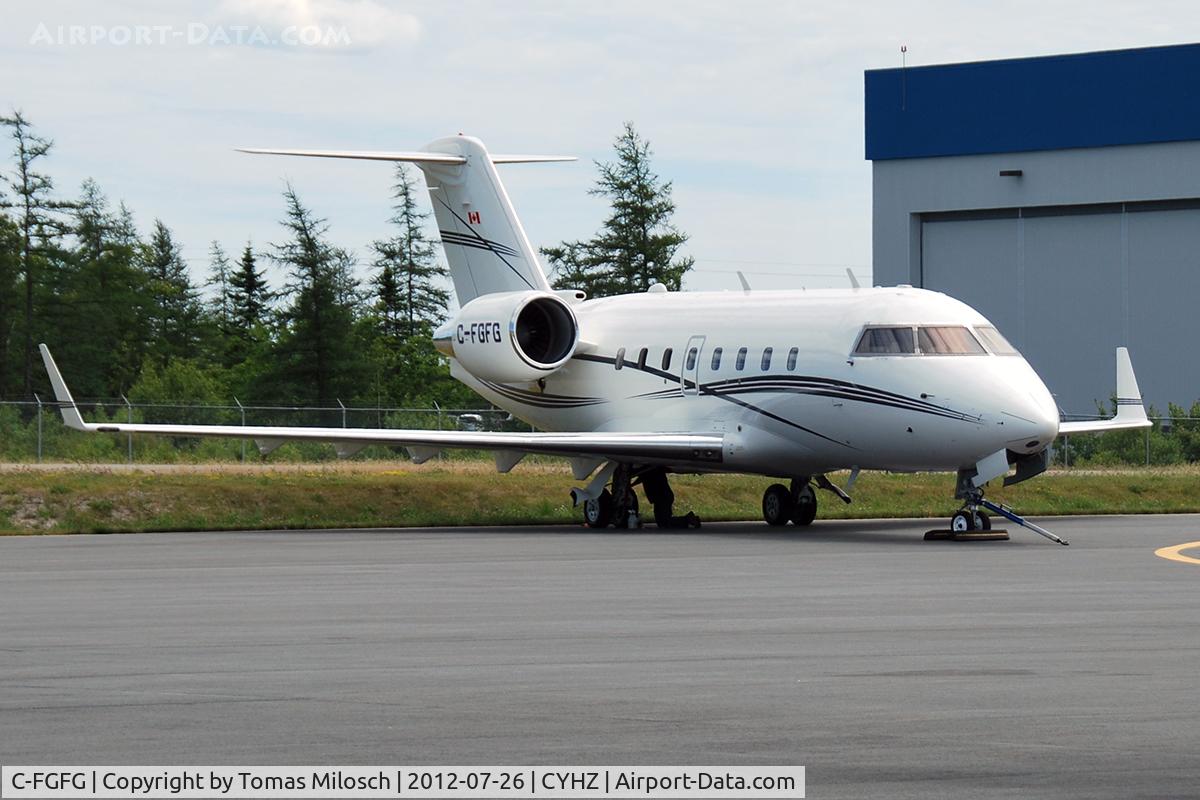 C-FGFG, 1998 Bombardier Challenger 604 (CL-600-2B16) C/N 5383, 
