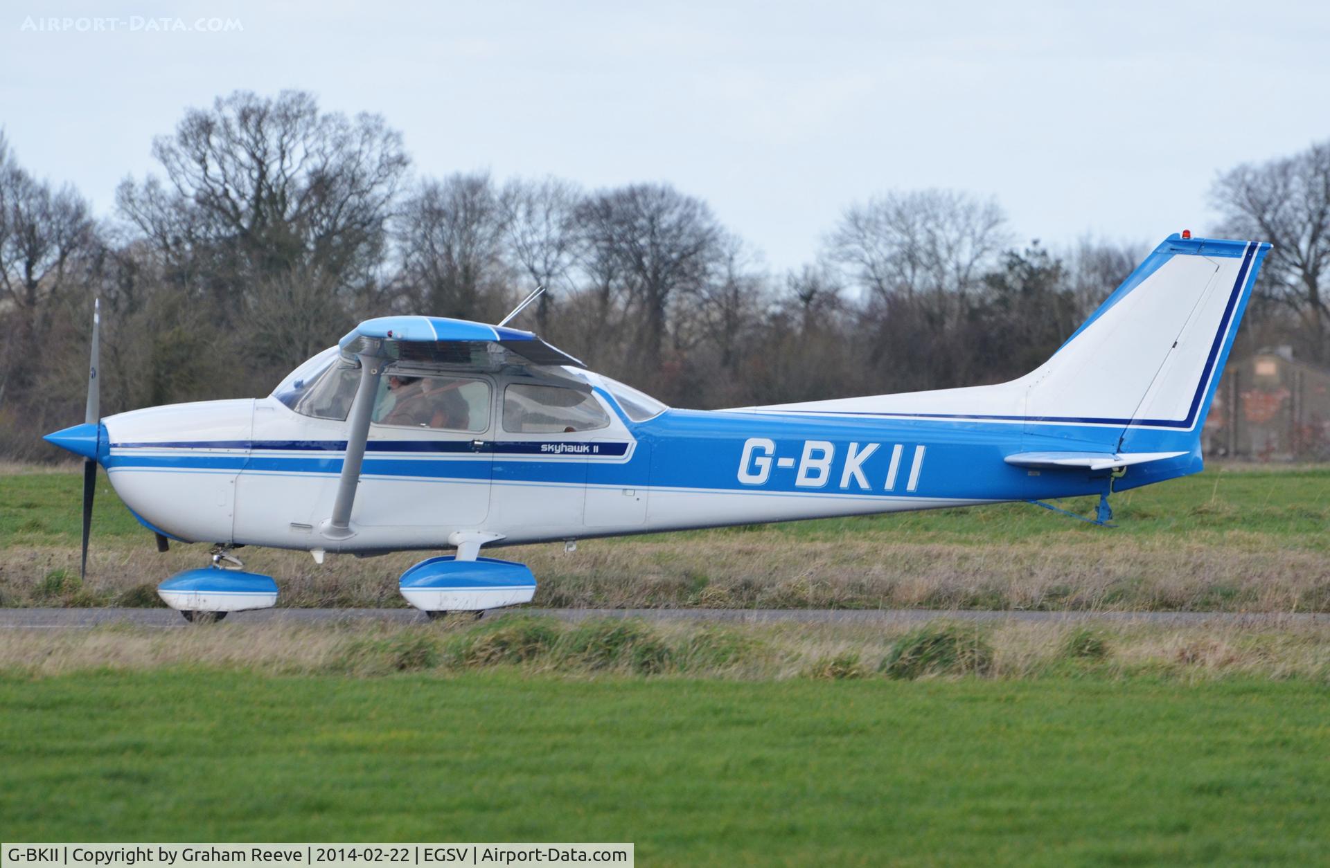 G-BKII, 1975 Reims F172M ll Skyhawk C/N 1370, Just landed.