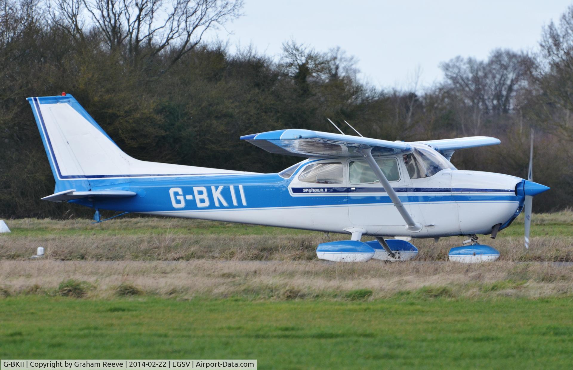 G-BKII, 1975 Reims F172M ll Skyhawk C/N 1370, Just landed.