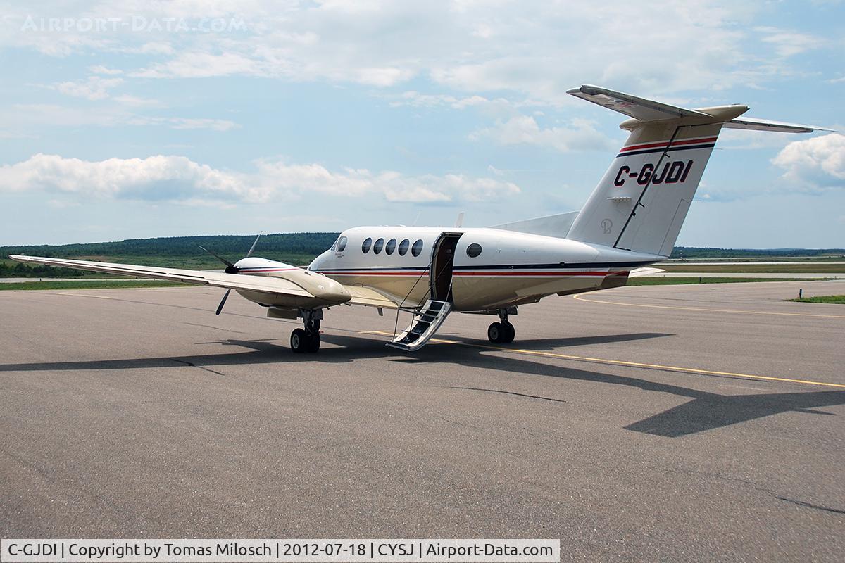 C-GJDI, 2008 Hawker Beechcraft B200GT King Air C/N BY-76, 