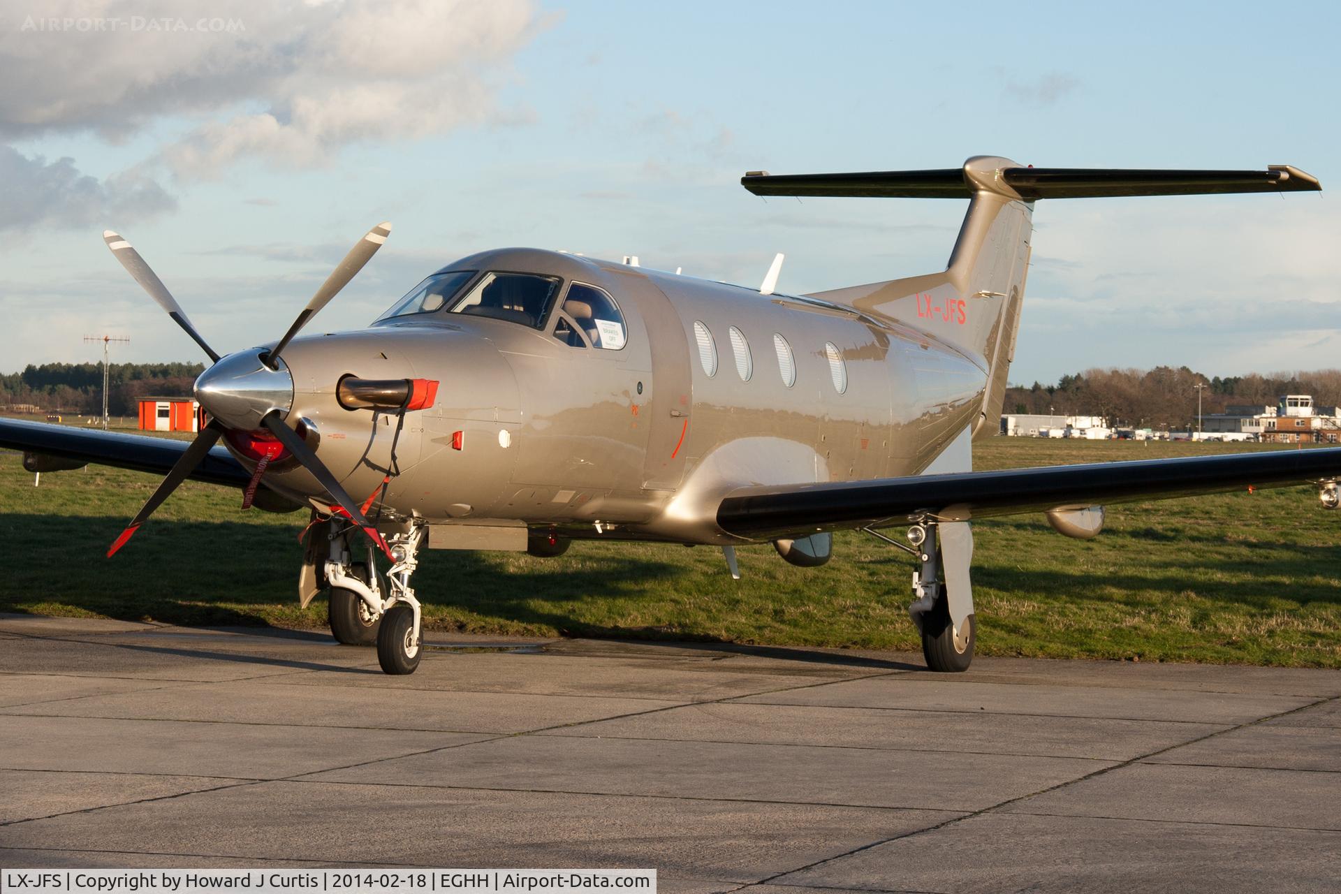 LX-JFS, 2011 Pilatus PC-12/47E C/N 1314, A visitor here.