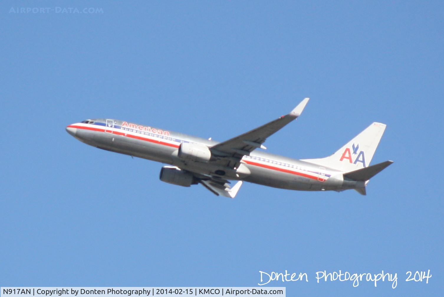 N917AN, 1999 Boeing 737-823 C/N 29518, Anerican Flight 1693 (N917AN) departs Orlando International Airport enroute to Chicago-O'Hare International Airport