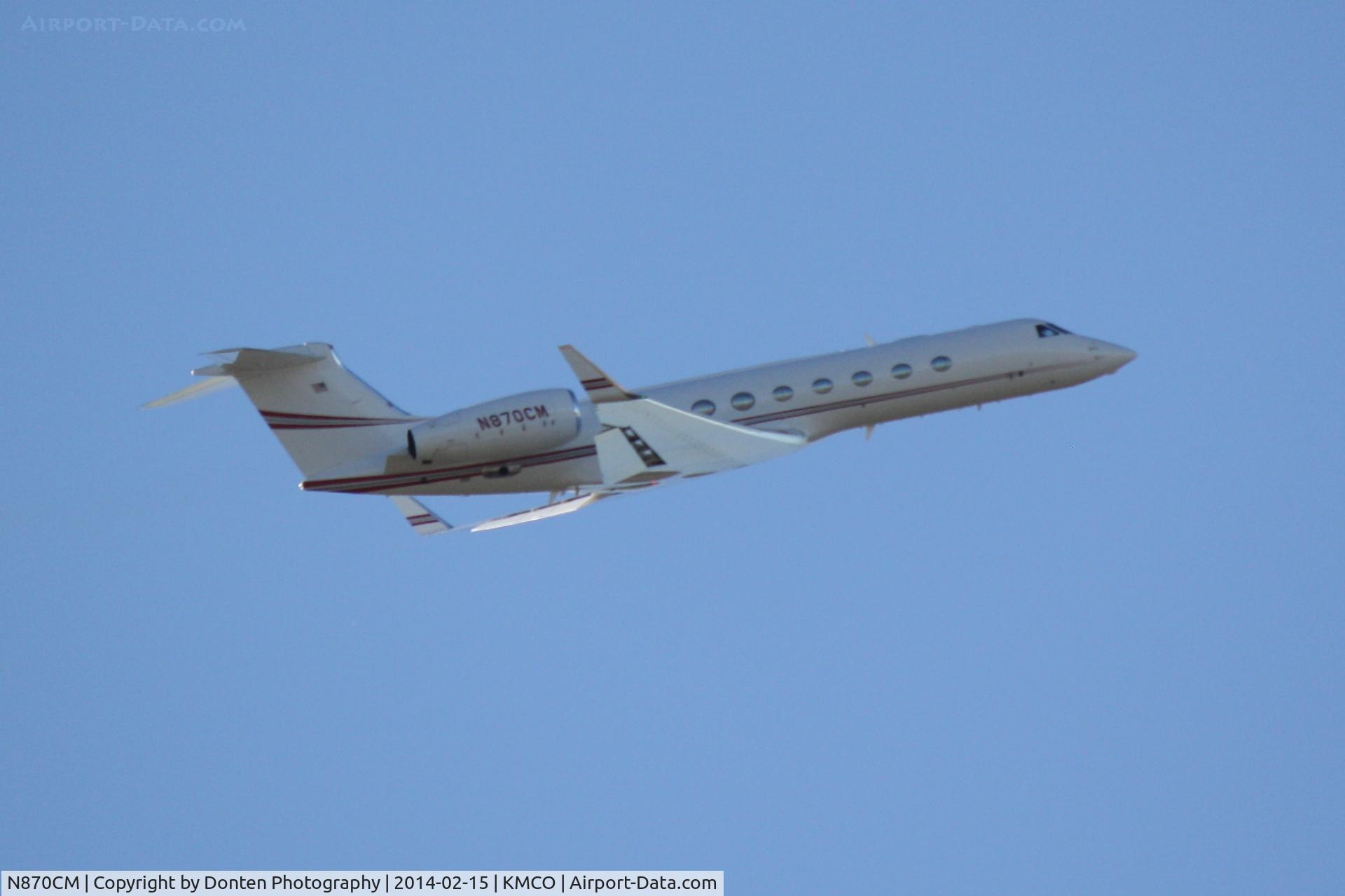 N870CM, 2005 Gulfstream Aerospace GV-SP (G550) C/N 5076, Gulfstream V (N870CM) departs Orlando International Airport