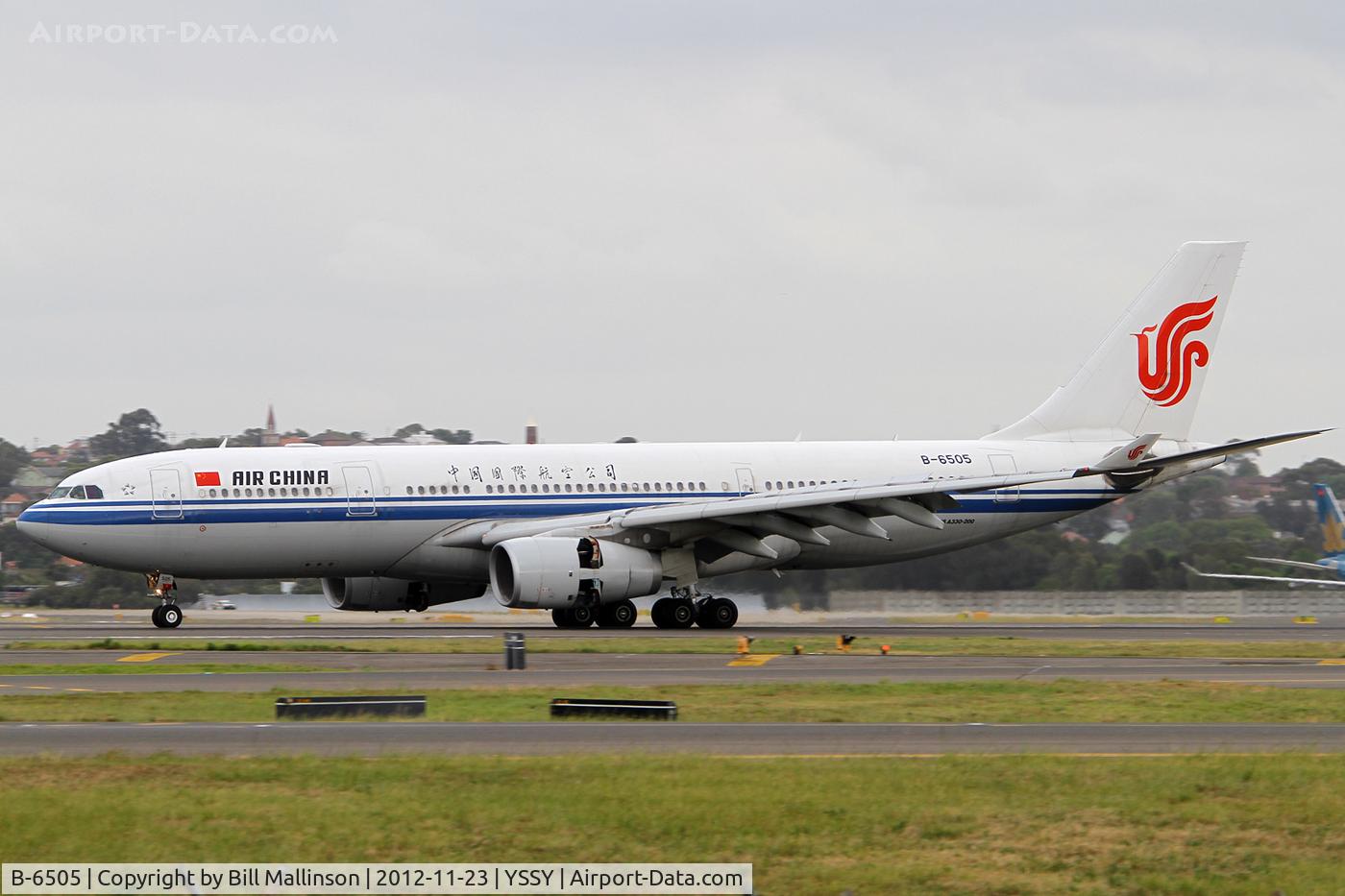 B-6505, 2008 Airbus A330-243 C/N 957, just onto 16R