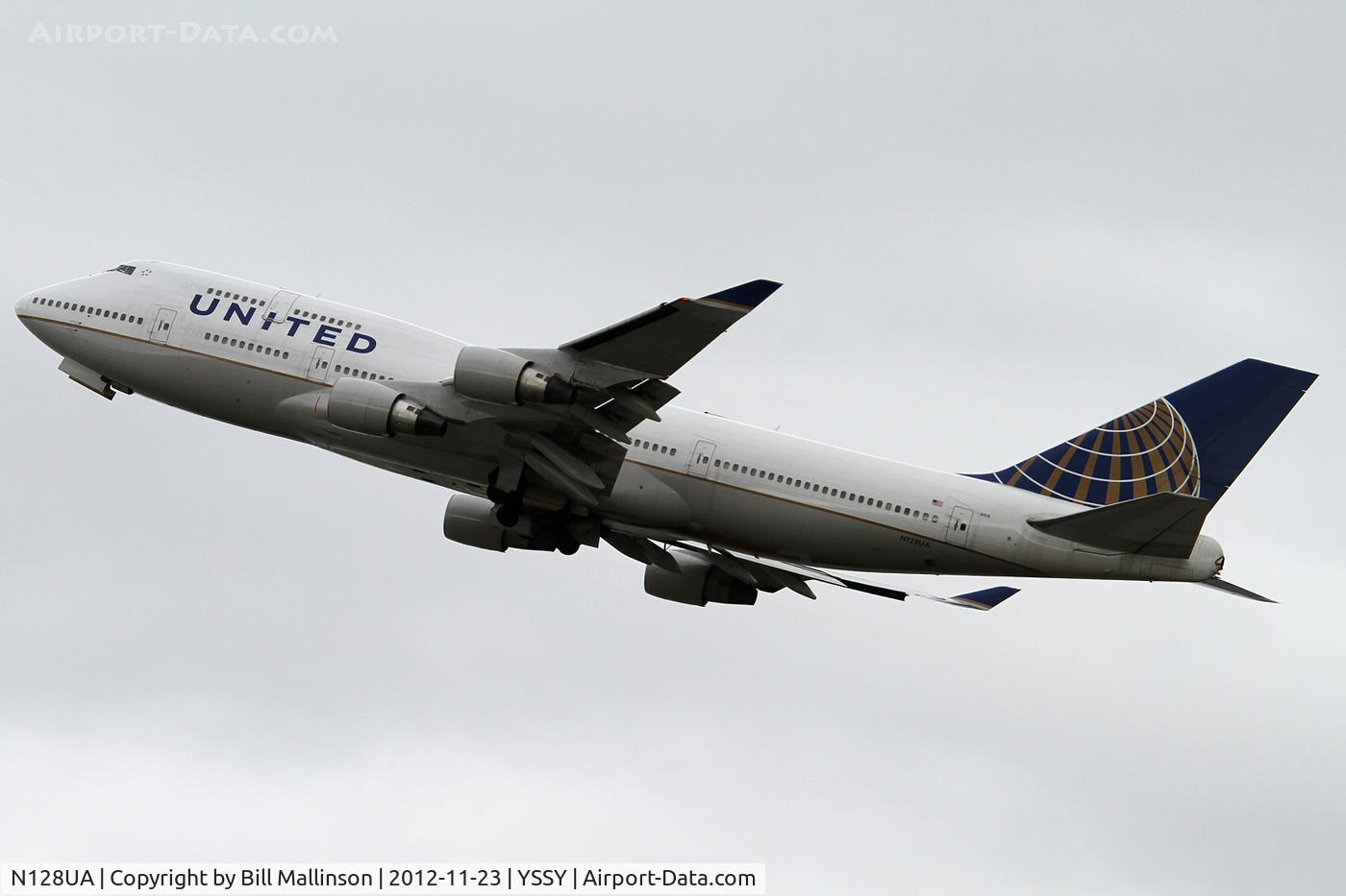 N128UA, 2000 Boeing 747-422 C/N 30023, away from 34L