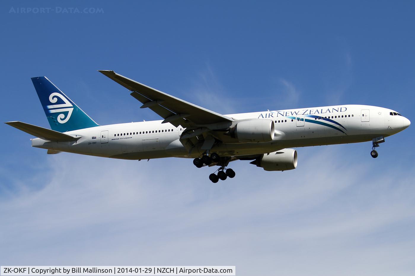 ZK-OKF, 2006 Boeing 777-219/ER C/N 34378, finals to 02 as NZ90 from NRT