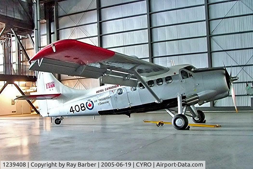 1239408, De Havilland Canada DHC-3 Otter Otter C/N 370, de Haviland Canada DHC-3 CC-123 Otter [370] Rockcliffe~C 19/06/2005