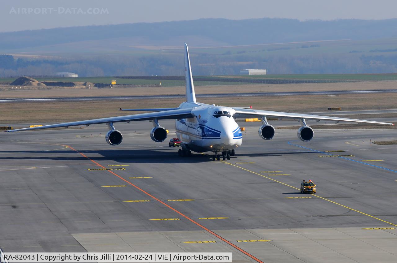 RA-82043, 1990 Antonov An-124-100 Ruslan C/N 9773054155101/0607, Volga Dnepr Airlines