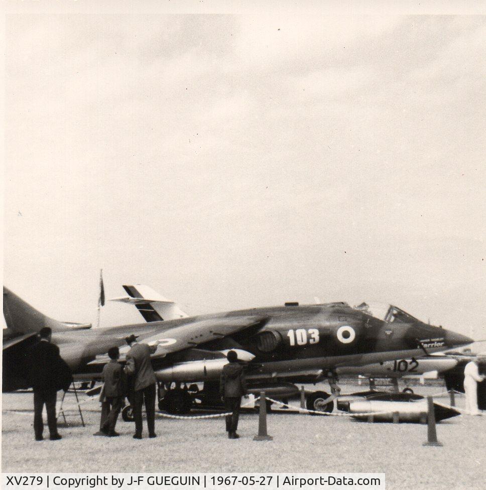 XV279, 1967 Hawker Siddeley P.1127 C/N unknown XV279, At Le Bourget Airshow 1967