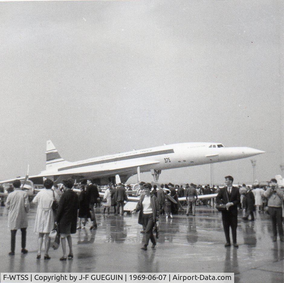 F-WTSS, 1968 Aerospatiale-BAC Concorde Prototype C/N 001, At Paris-Le Bourget Airshow 1969
