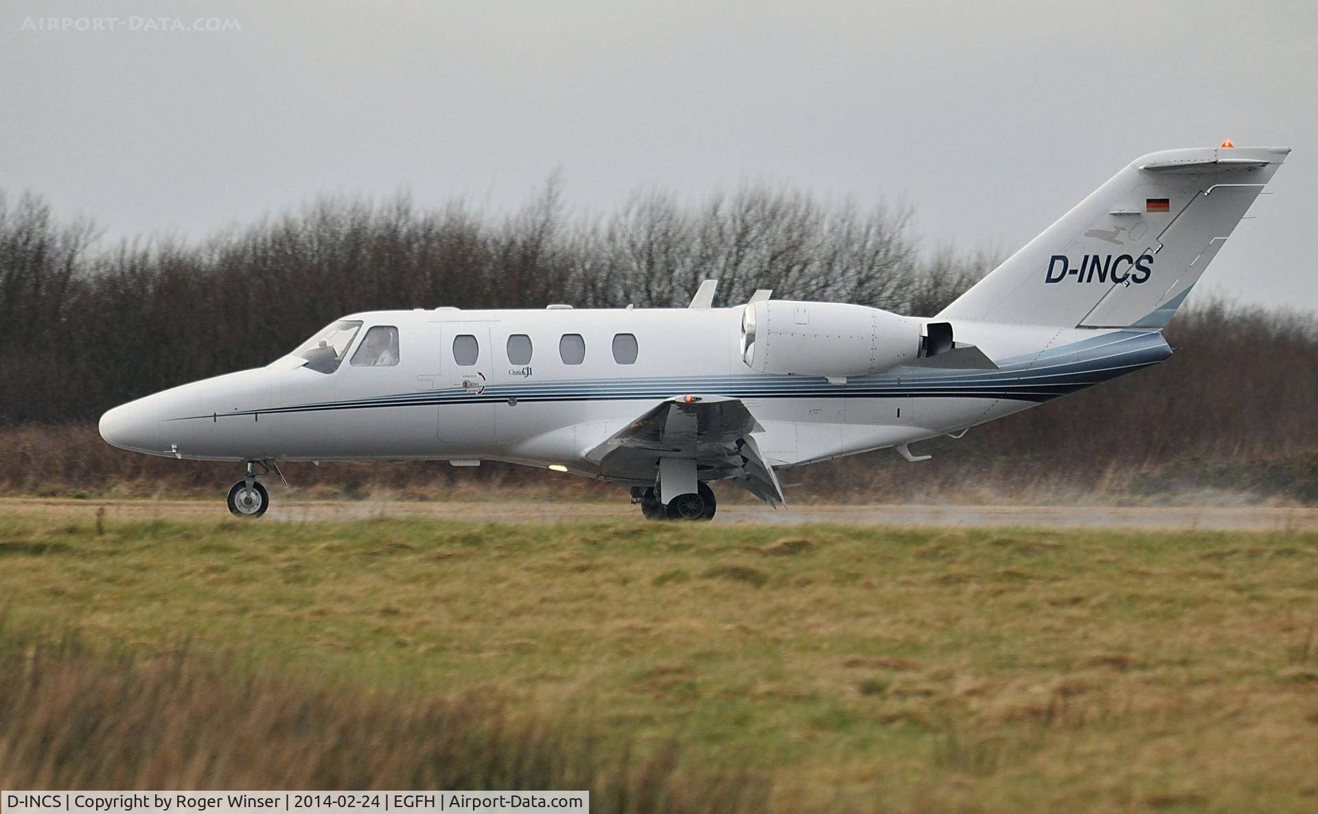 D-INCS, 2001 Cessna 525 CitationJet CJ1 C/N 525-0466, Visiting CitationJet  arriving on Runway 22. Operated by JK Jetkontor AG. Was N119CS to February 2005.