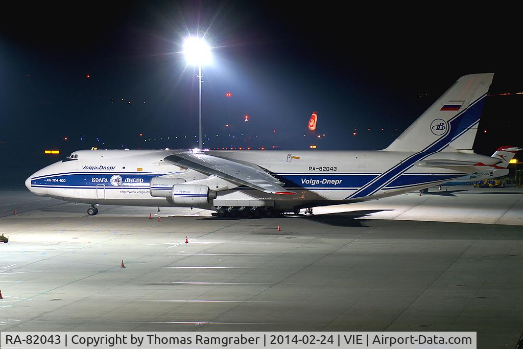 RA-82043, 1990 Antonov An-124-100 Ruslan C/N 9773054155101/0607, Volga Dnepr Airlines Antonov 124