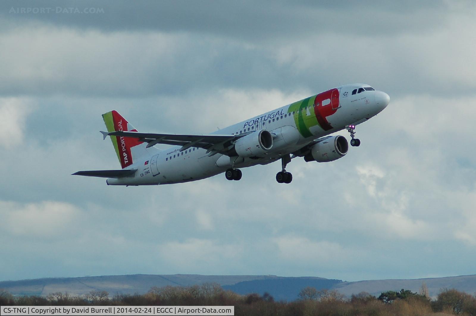 CS-TNG, 1998 Airbus A320-214 C/N 945, TAP Portugal Airbus A320-214 CS-TNG taking off from Manchester Airport.